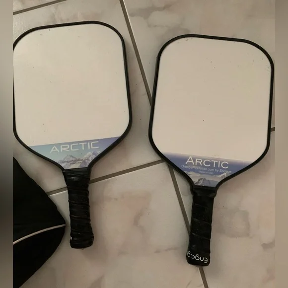 Omega Arctic Pickleball Set - Picture 4 of 12